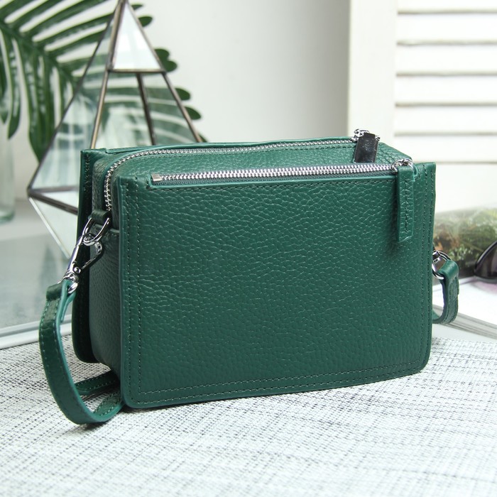Сумка жен Адель, 18*8*12, отд на молнии, 2 н/кармана, длин ремень, зеленый