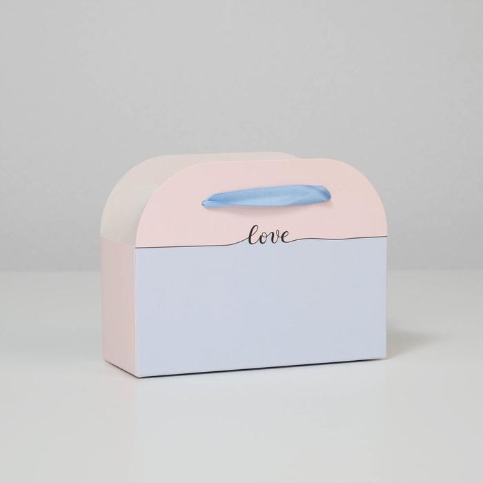 Коробка для цветов складная Love, 17 × 13 × 7 см