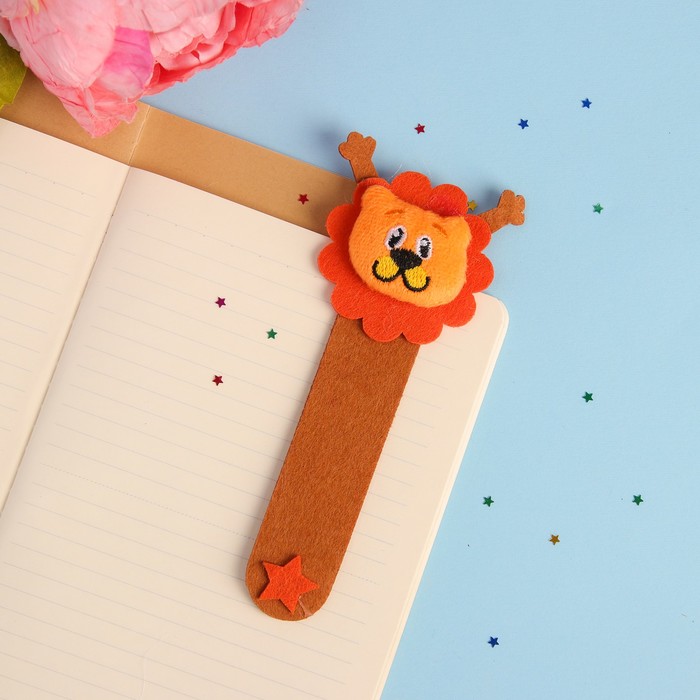 Мягкая игрушка-закладка "Лев"