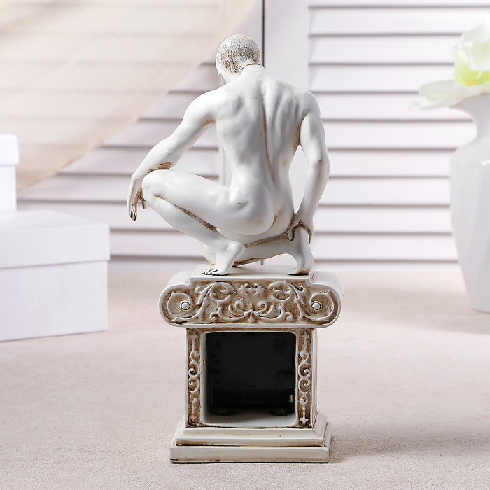 Часы настольные "Атлет", цвет белый, 26.5х11.5х7.5 см