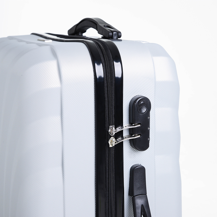 Чемодан средний 24", отдел на молнии, кодовый замок, 4 колеса, цвет серый