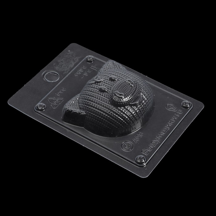 Пластиковая форма для мыла "Вязаная свинка" 8х2,5х6,5 см