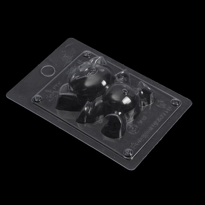 Пластиковая форма для мыла "Веселая свинка" 7,5х3х8 см