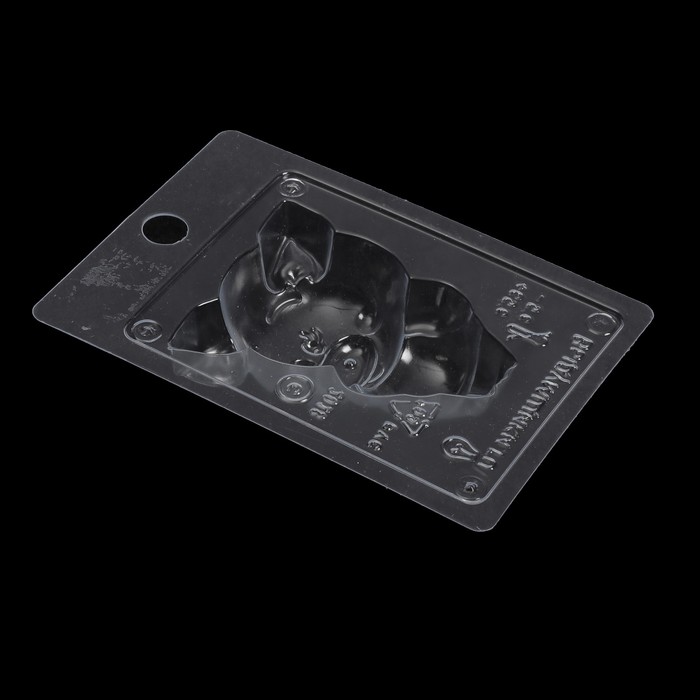 Пластиковая форма для мыла "Свинка стоит" 7х3х9 см