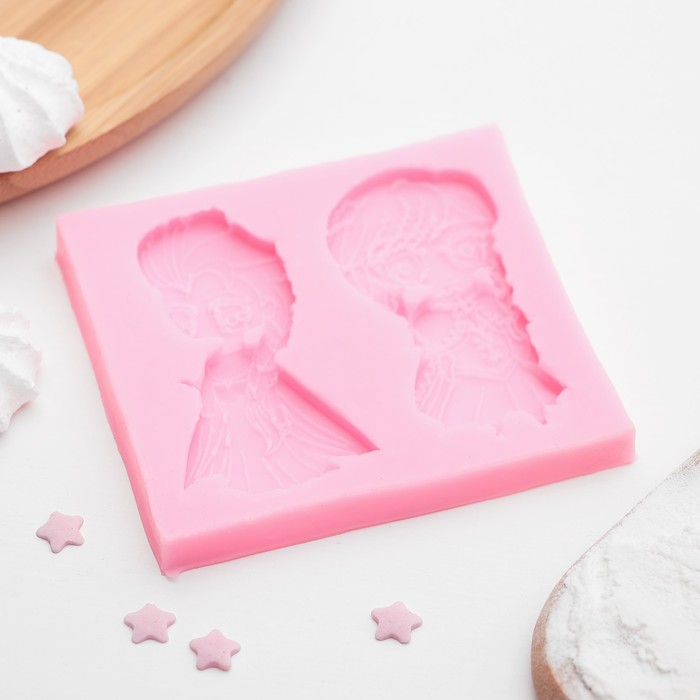 Молд "Две принцессы" 9х8,5 см