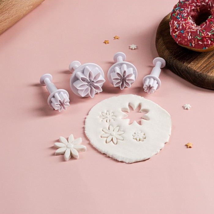 Набор плунжеров кондитерских 4 шт "Цветы.Гербера" d 2/2,7/3,8/4,1 см