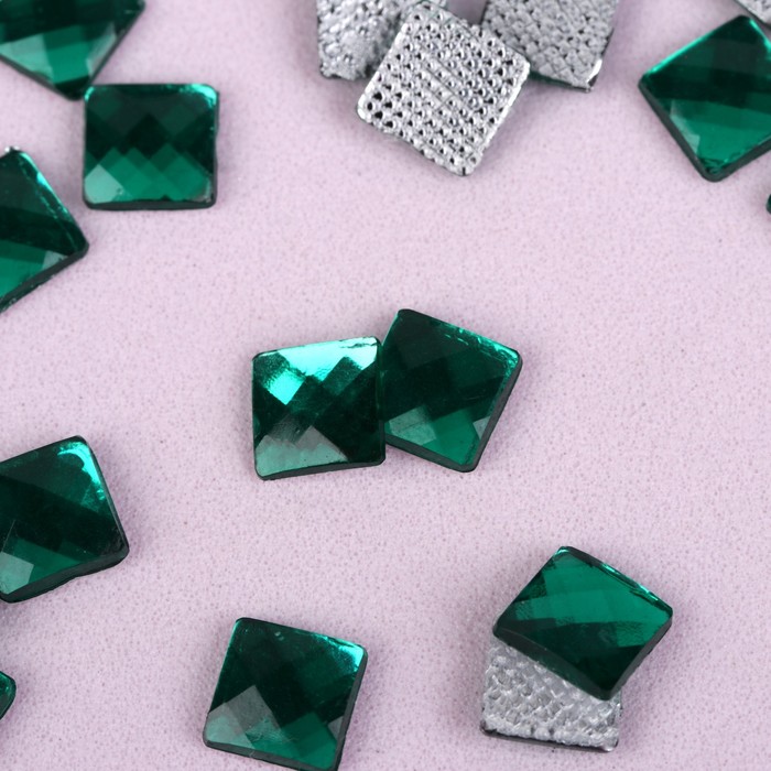 Стразы термоклеевые "Квадрат", 100шт, 6 х 6мм, цвет зелёный