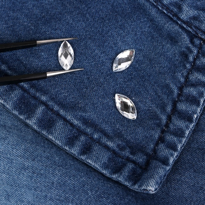 Стразы термоклеевые "Лепесток", 100шт, 5 х10мм, цвет белый