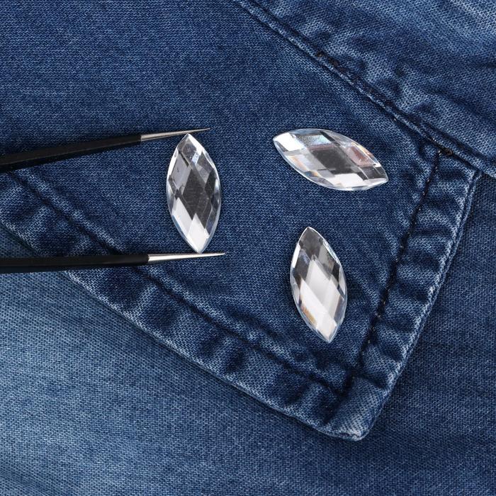 Стразы термоклеевые "Лепесток", 20шт, 9 х 20мм, цвет белый