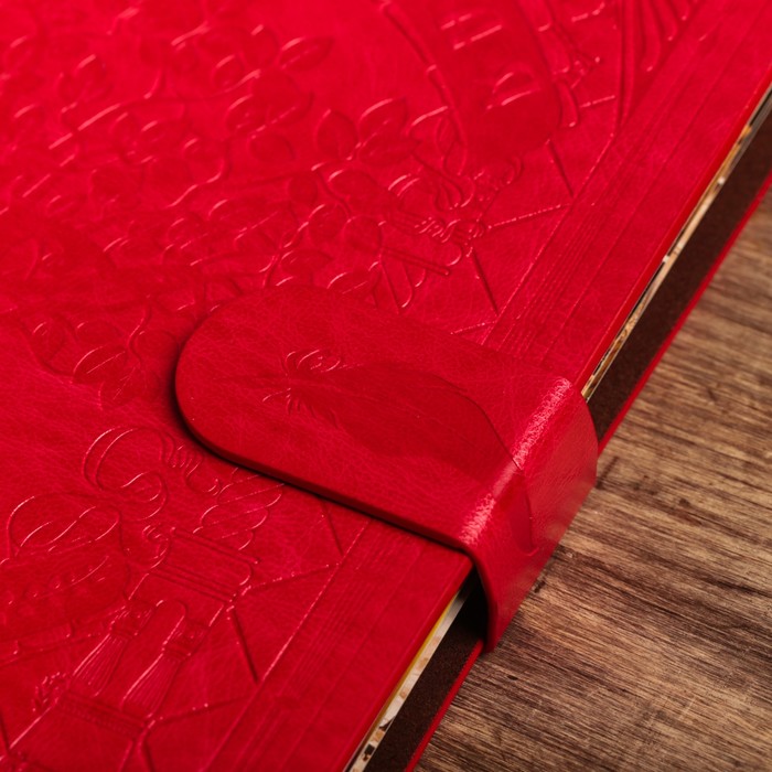 Подарочный набор "Родословная книга нашей семьи", с пером и чернильницей, крас., 35 х 42 см 32826