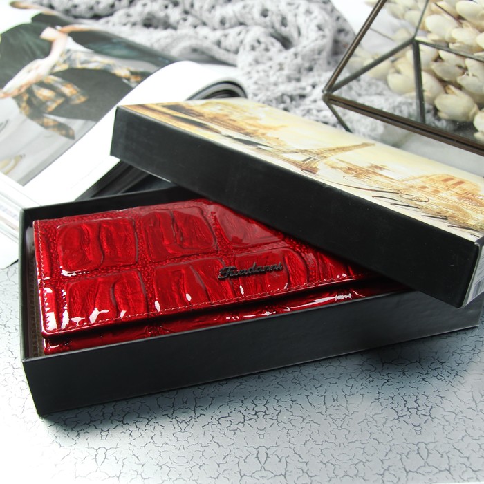 Кошелёк женский, 2 отдела, для карт, для монет, цвет красный