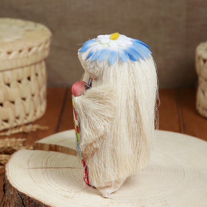 Оберег «Домовой с поросёнком», 16 см, МИКС