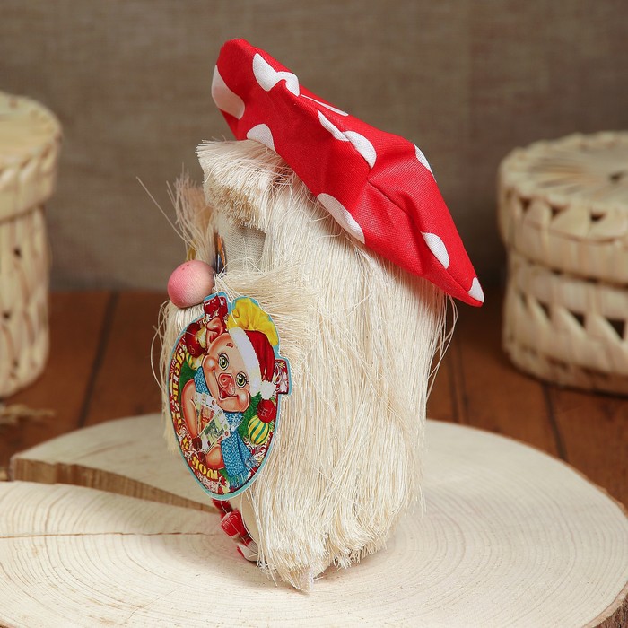 Оберег «Домовой с поросёнком», 16 см