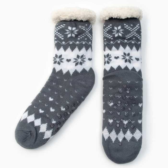 Подарочный набор KAFTAN "Зимний орнамент" шарф 145*14 см, носки р-р 36-40