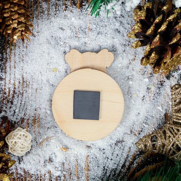 Магнит новогодний "Хрюшка Кики", фанера, 7 см