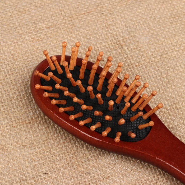 Расчёска массажная, овальная, деревянная