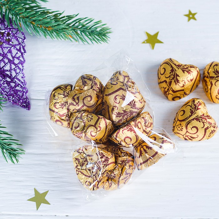 Набор шоколданых конфет в коробке-конфете "С волшебным вкусом Нового года"