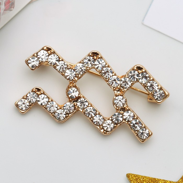 Брошь "Знаки зодиака" водолей, цвет белый в золоте