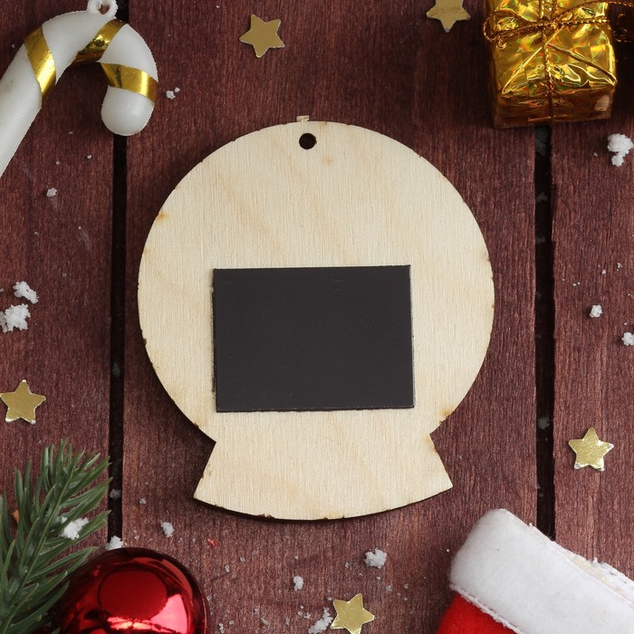 Магнит многослойный дерево "С Новым годом! Дед Мороз добрался" 7,5х6,5 см