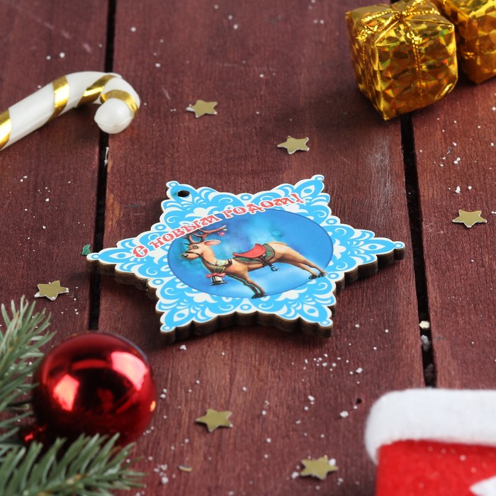 Магнит однослойный дерево "Снежинка. Оленёнок" 7х8 см