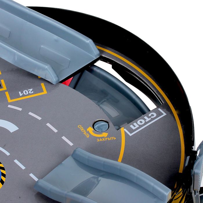 УЦЕНКА Игровой набор в чемоданчике "Паркинг"+ БОНУС игровой элемент 3D, Тачки