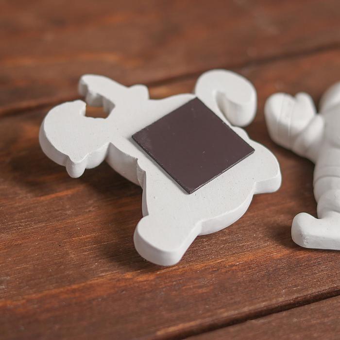 Набор новогодних магнитов под раскраску 4 шт "Сказочный" краски 6 цв по 2 мл