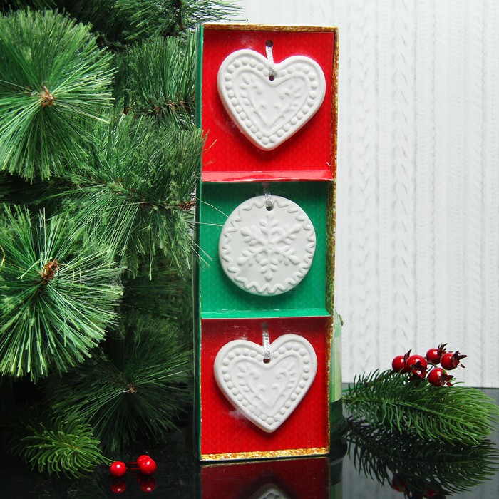 Набор новогодних подвесок под раскраску 3 шт "Прелесть" с подвесом