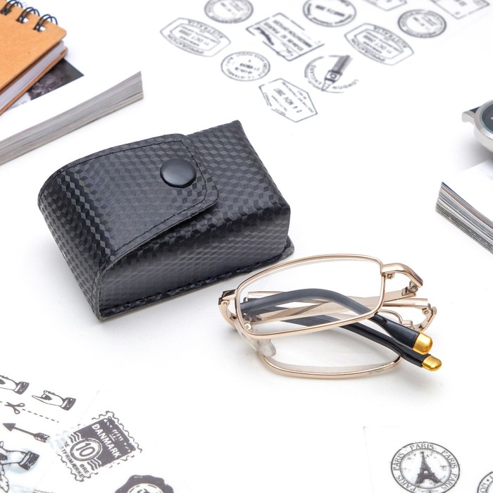 Очки корригирующие складные в футляре +4