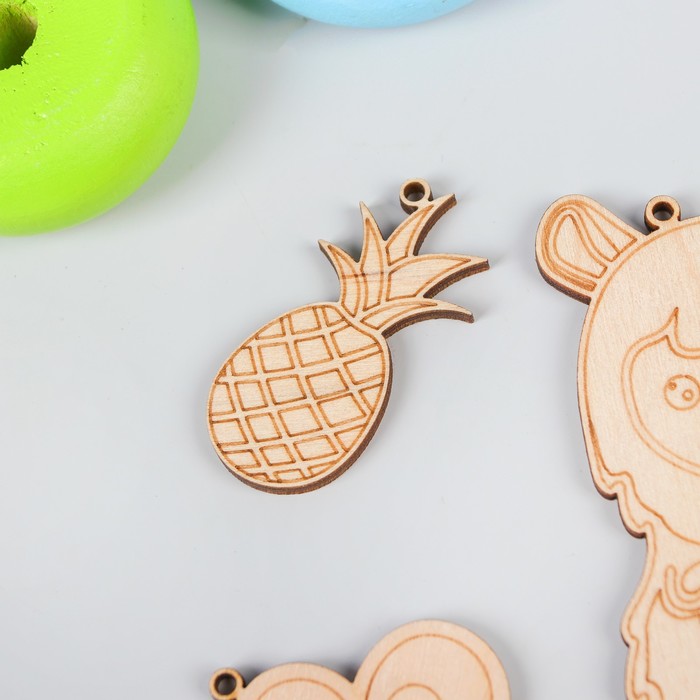 Подвески-раскраски из дерева "Лама"