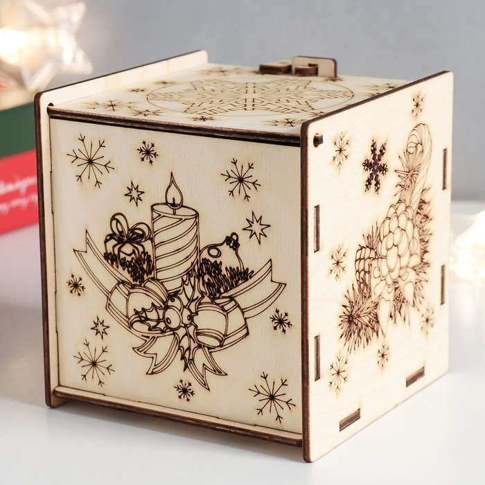 Шкатулка дерево "Новый Год Резной Куб" 11х11х11,5 см