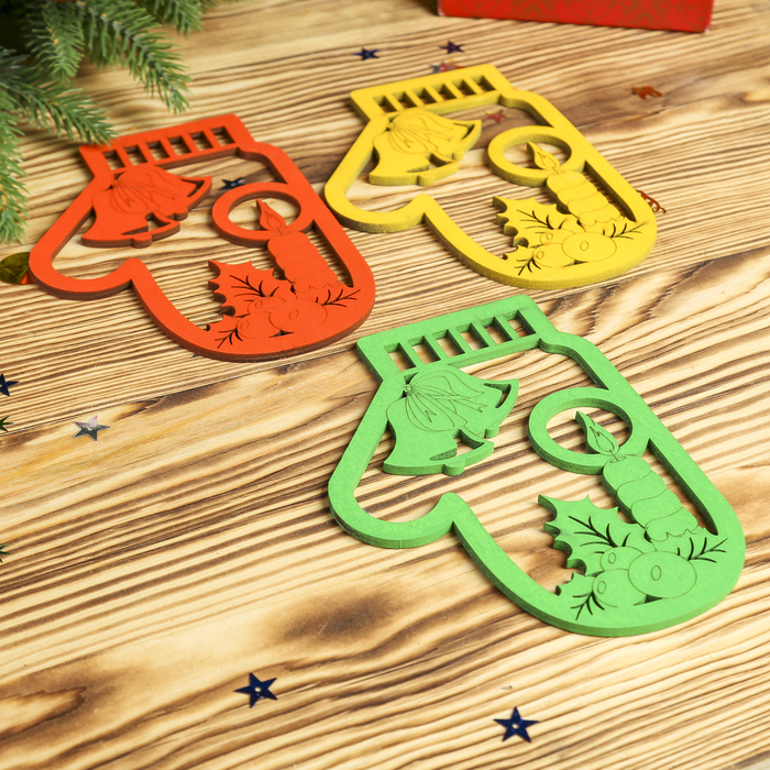 Сувенир дерево "Варежечка" (набор 3 шт) МИКС