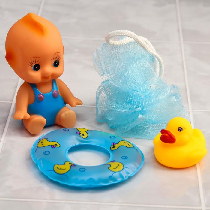 Набор игрушек для ванной «Пупс и уточка», цвета МИКС