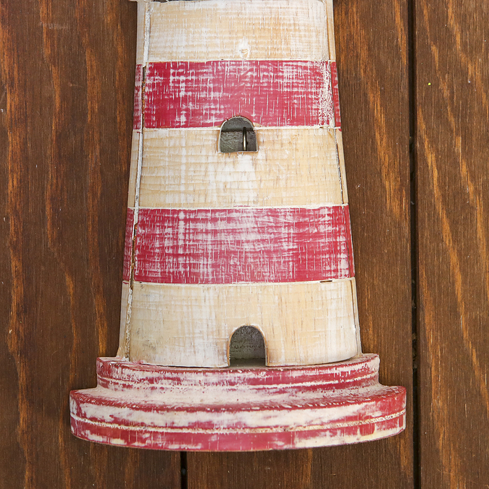 Ключница "Маяк" 30х14 см, дерево, розовая с белым