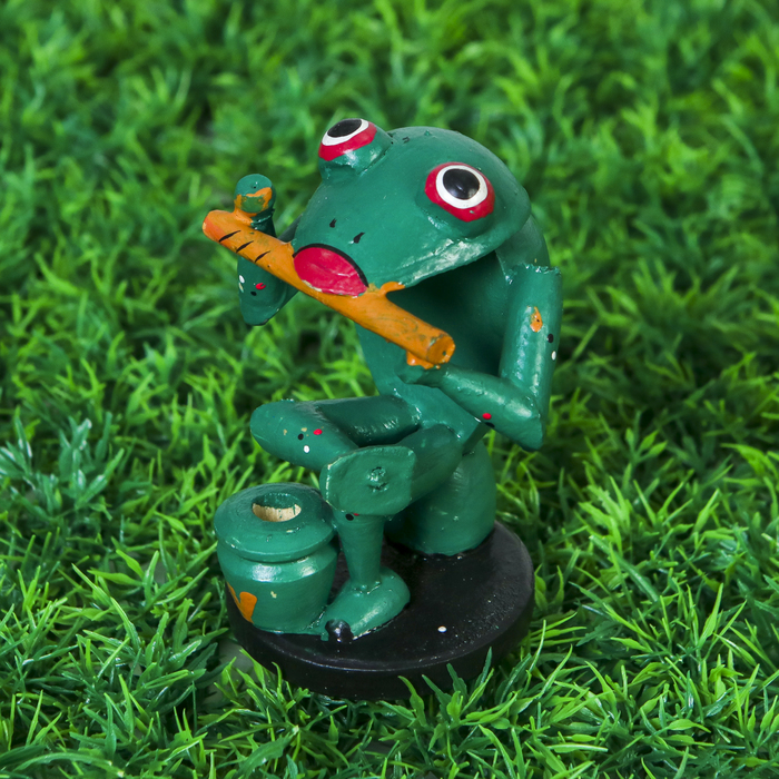 Сувенир "Лягушонок-музыкант" 10 см, дерево
