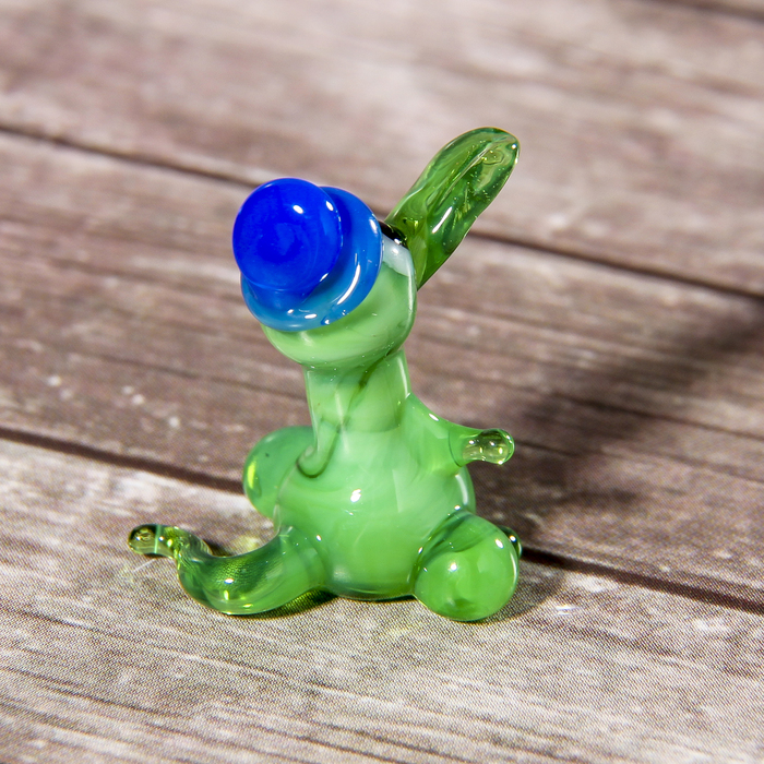 Сувенир стекло микро "Крокодил" МИКС 2х1,5 см