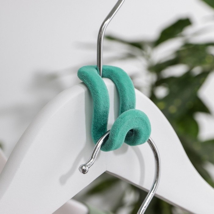 Крючок для вешалок 5х3х3,4 см, цвет МИКС