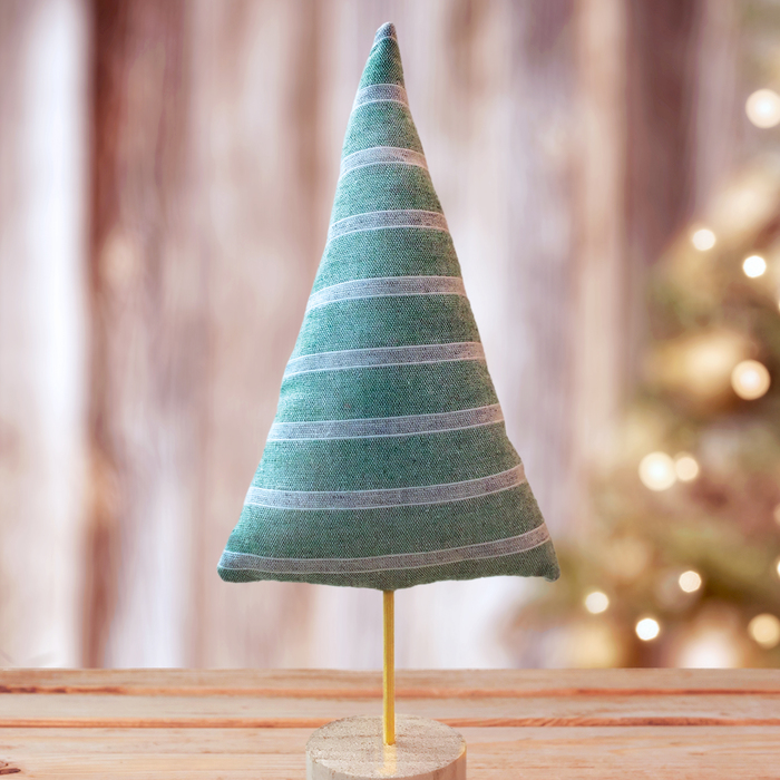 Набор для создания игрушки из ткани "Елочка в полоску", цвет зеленый