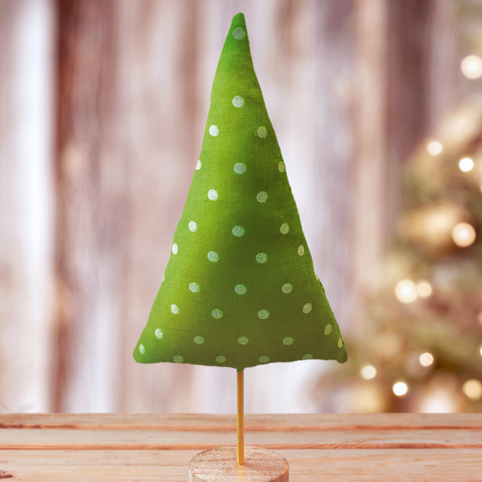 Набор для создания игрушки из ткани "Елочка в горошек", цвет зеленый