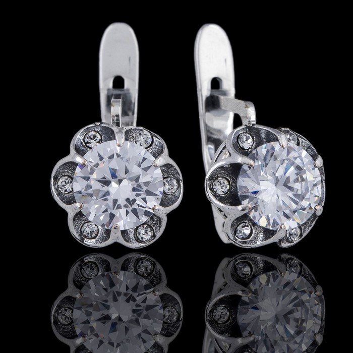 Серьги "Керри", цвет белый в чернёном серебре