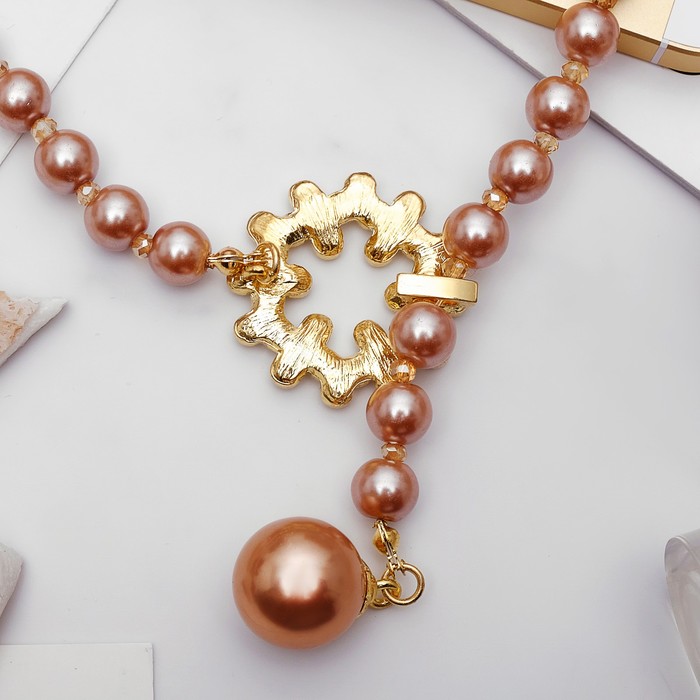 Колье "Жемчужное" с расстёгивающимся элементом, круг, цвет коричневый в золоте, 50 см