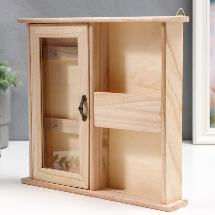 Ключница дерево под роспись с полочкой 25х27,3х4,7 см