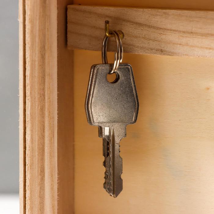 Ключница дерево под роспись с полочкой 25х27,3х4,7 см