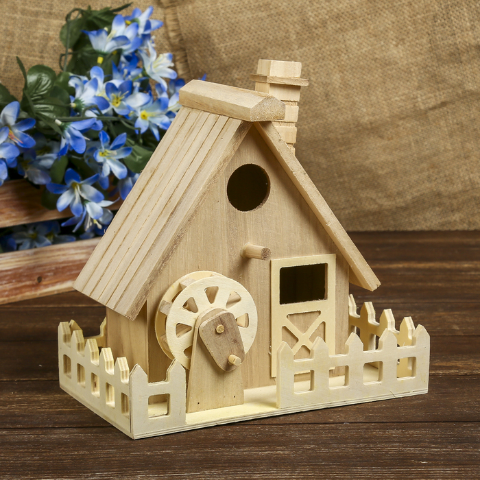 Сувенир дерево под роспись "Домик с забором" 20,5х19,8х12 см