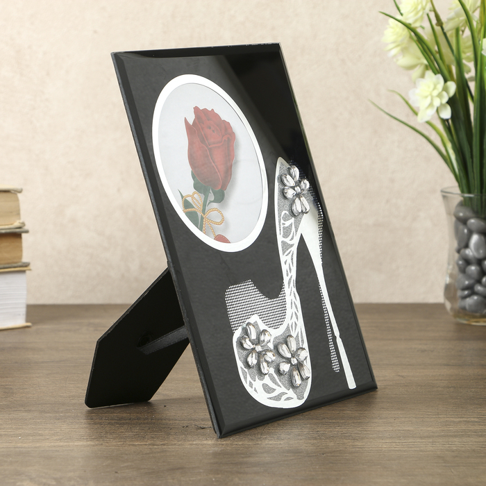 Фоторамка стекло 10х15 см "Зеркальная туфелька" чёрная со стразами 22х17 см