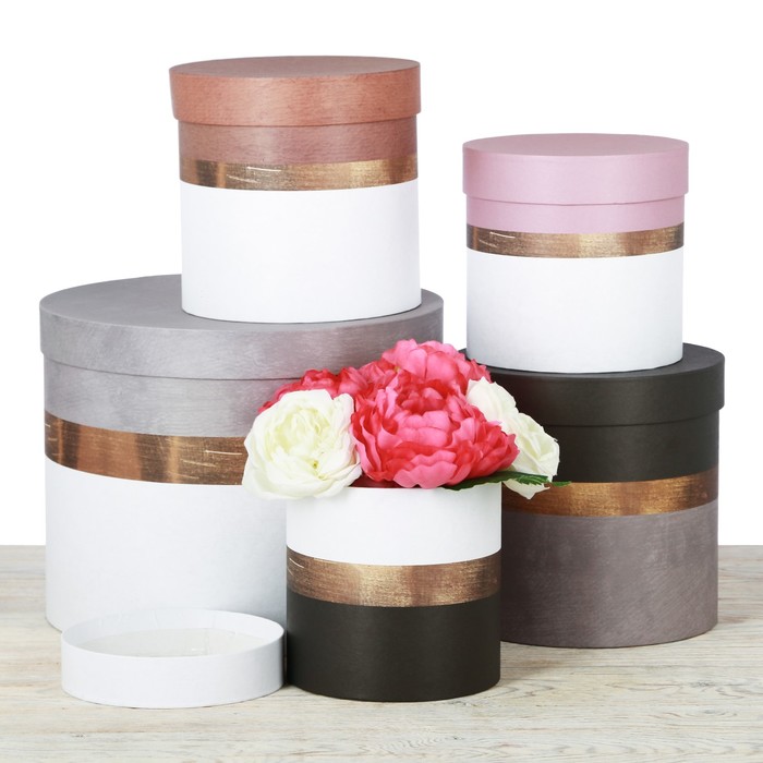Набор круглых подарочных коробок 5в1, "Пантон 04", 30 х 24 - 15 х 15 см