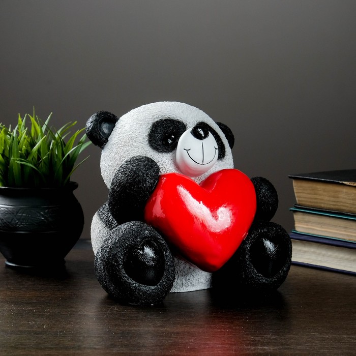Копилка "Панда с сердцем" 22х18х19см