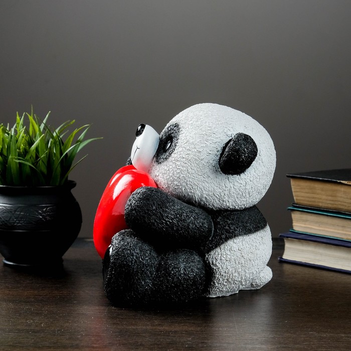 Копилка "Панда с сердцем" 22х18х19см