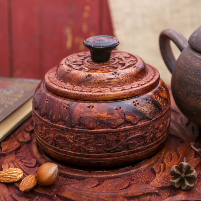 Чаша дерево с крышкой "Мечта" 12х7,5х7,5 см