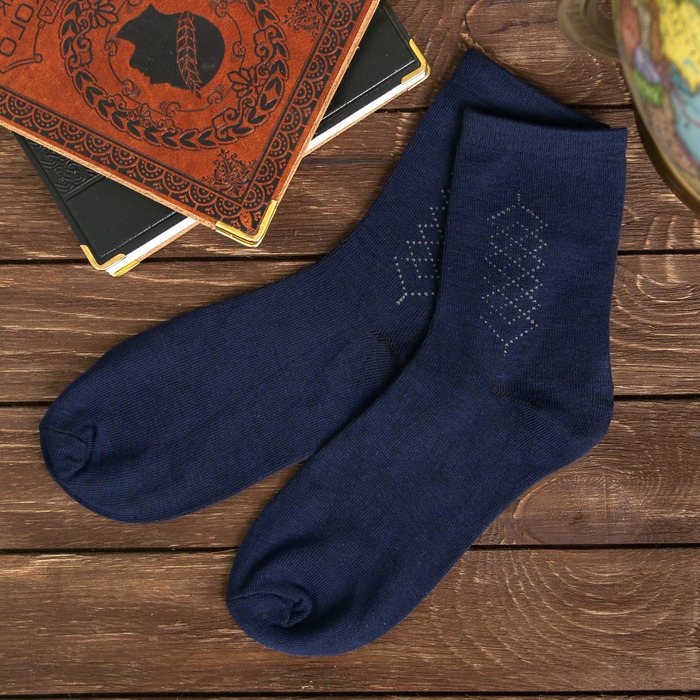 Подарочный набор "Настоящий мужик", фляжка 180 мл, носки