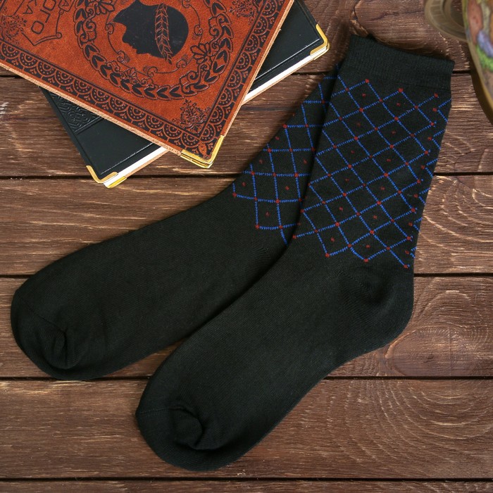 Подарочный набор "Настоящему мужчине", фляжка 180 мл, носки